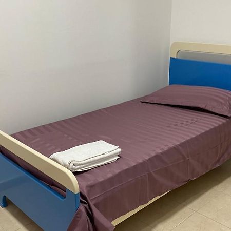 Anna'S Apartament Lushnje Экстерьер фото