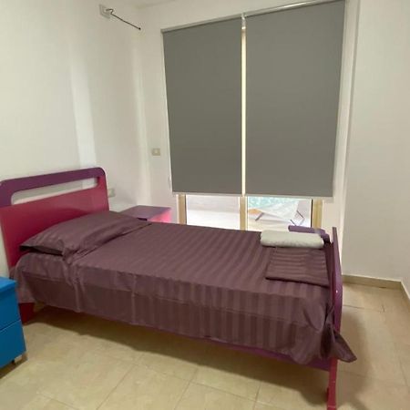 Anna'S Apartament Lushnje Экстерьер фото